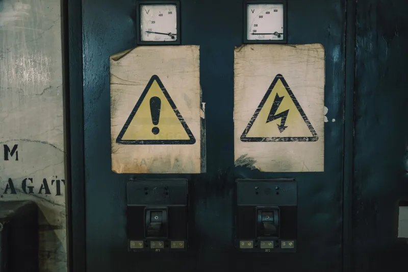 Flatline Signals: The Real-Time Warning Patterns That Appear Weeks Before a Launchpad Token Crashes